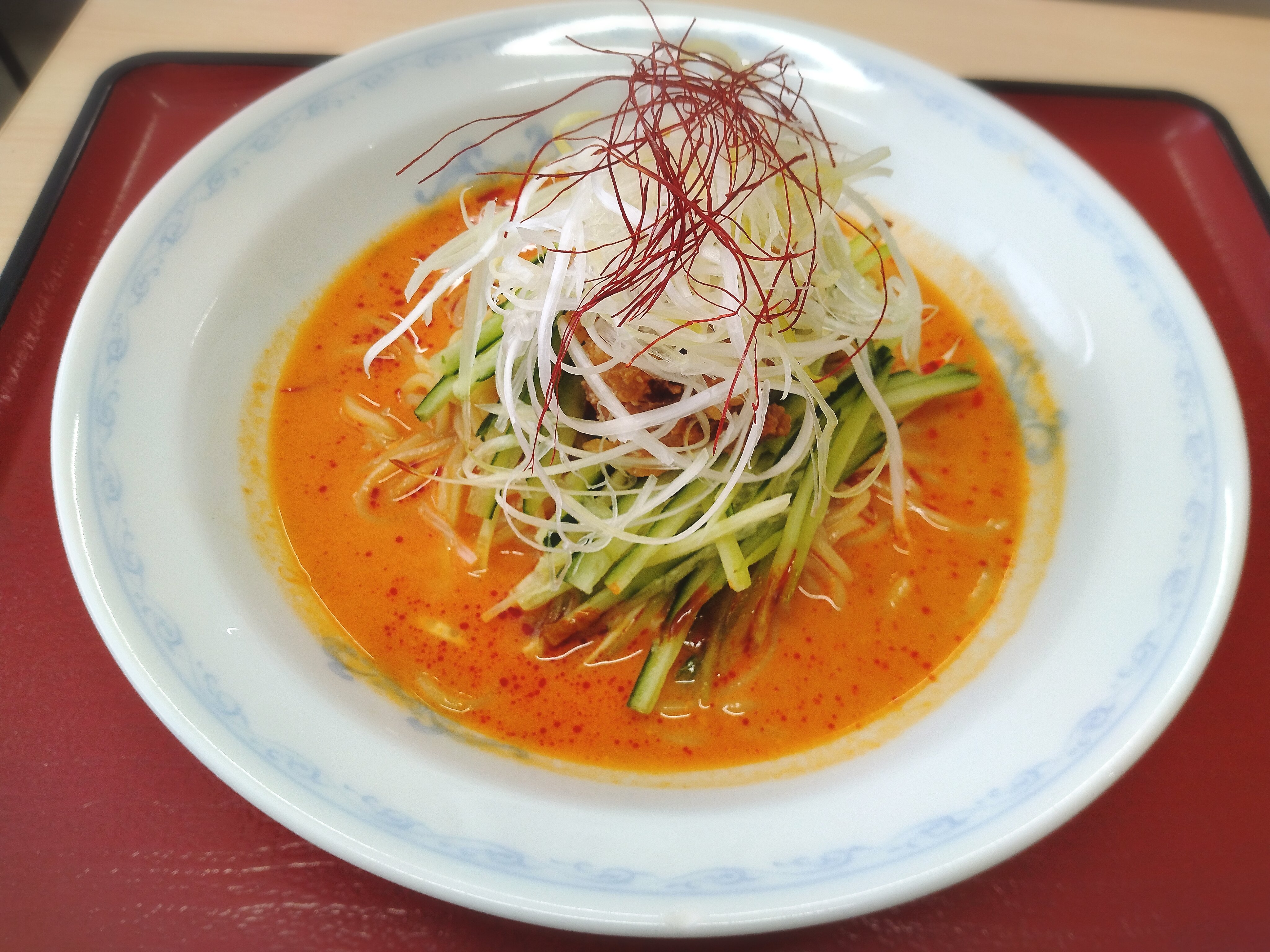毎年大人気！冷麺＆冷やし担々麺が始まりました。